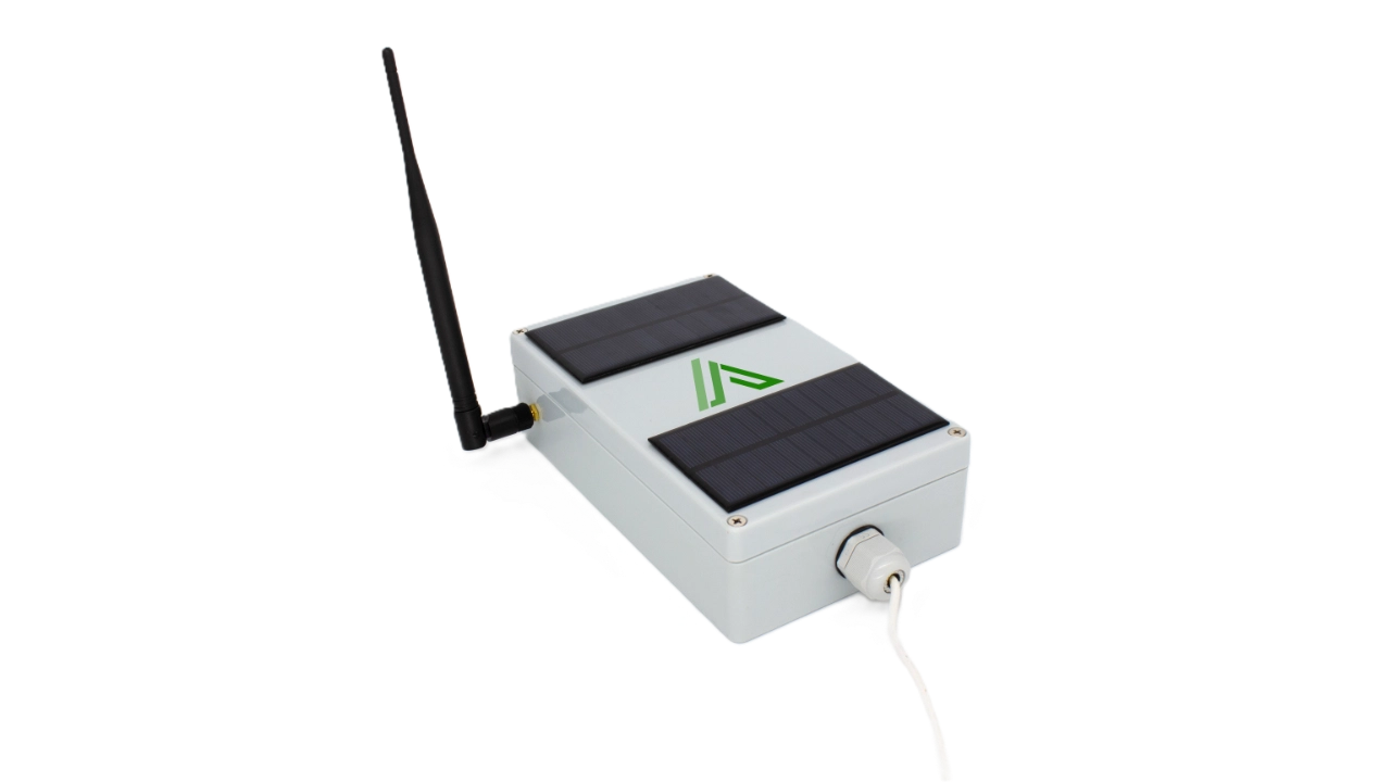 FlowSense Wireless Groundwater Level Monitoring Sensor by Adventum Tech — side view Image of the FlowSense real‑time groundwater level monitoring sensor by Adventum Tech, sensor photographed from the side